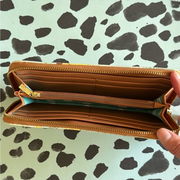 Loungefly Pokemon Pikachu Leaves Wallet - Picture 10 of 14